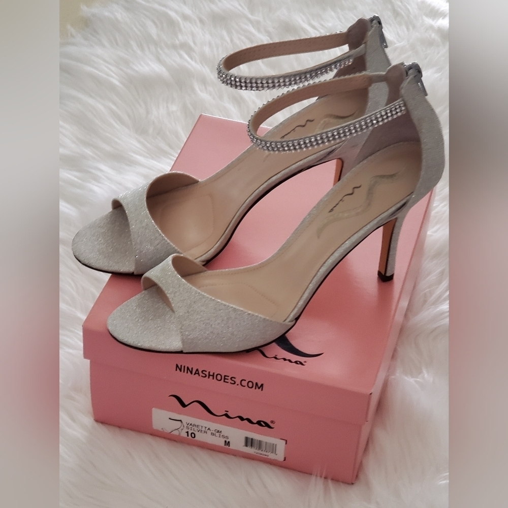 Nina Varetta Silver Bliss Heels with Glitter Sparkle Rhinestone Open Toe Size 10 - Picture 3 of 8